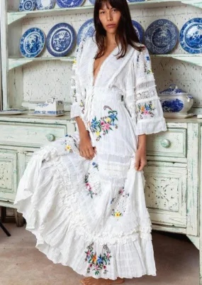 EMBROIDERED MAXI DRESS/DUSTER - Charm your way in Ivory